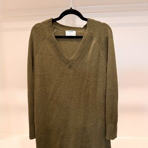 Old Navy Khaki V-Neck Sweater